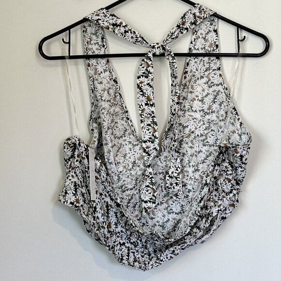 NWT Abound by Nordstrom Black Daisy Halter Crop Top - Size 1X - Picture 8 of 8